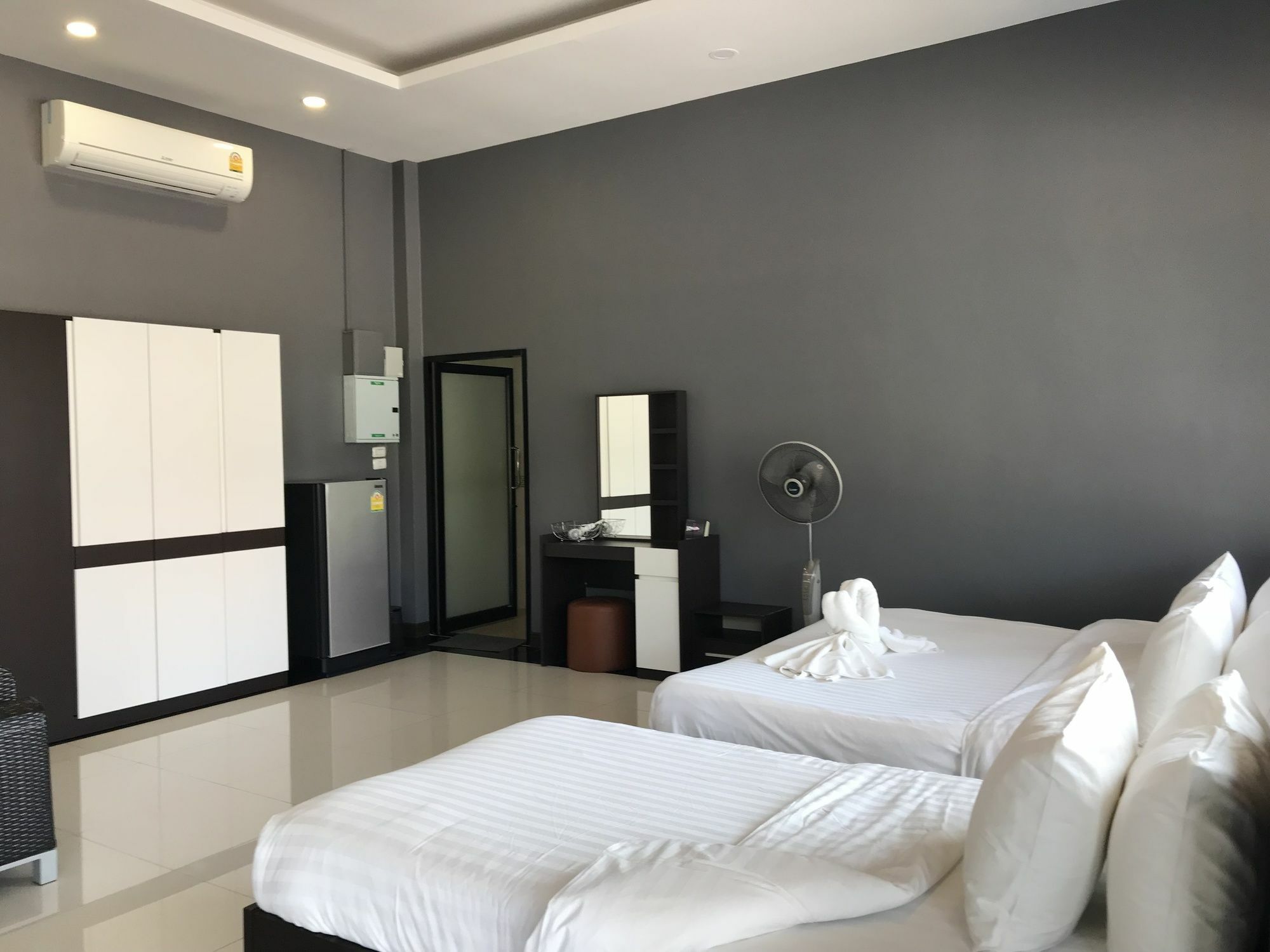 Usotel Waterland Hotel Udon Thani Exterior foto